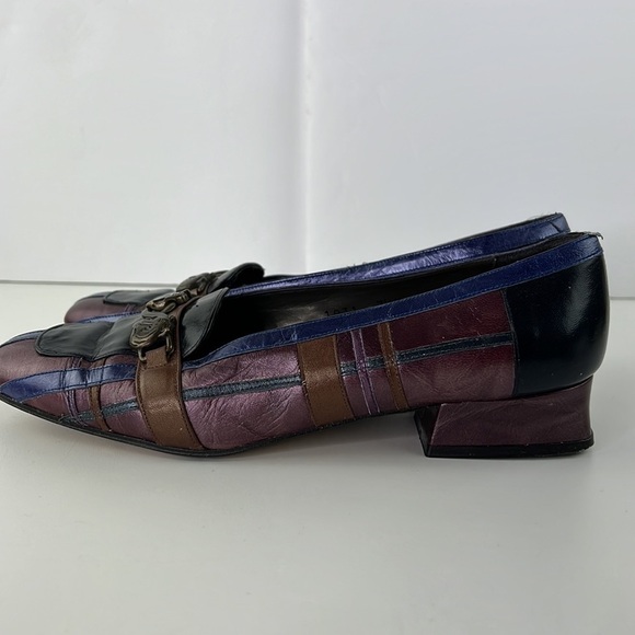Vintage Margaret J plaid leather loafer with small heel - Picture 4 of 10